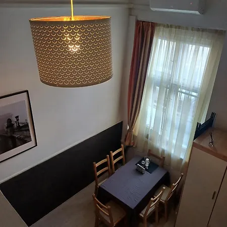 Center 2 Budapešť